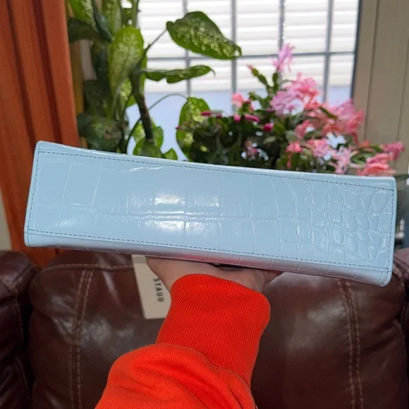 🔥🔥🔥NEW Staud Rey Blue Croc Embossed Leather Shoulder Bag - Picture 10 of 13